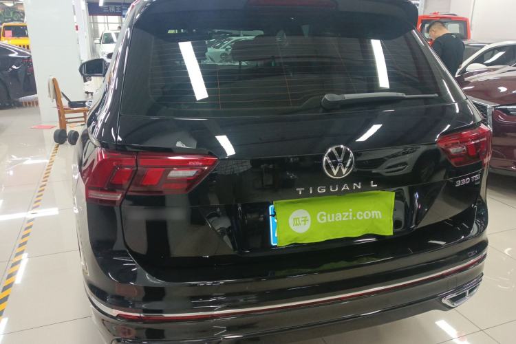 Used Volkswagen Tiguan L 2024 Outstanding Model 330TSI Automatic Two-Wheel Drive R-Line Dragon Glory Edition Rear Left 45 Deg