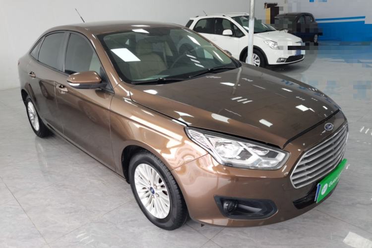 Used Ford Escort 2015 1.5L Manual Comfort Model
