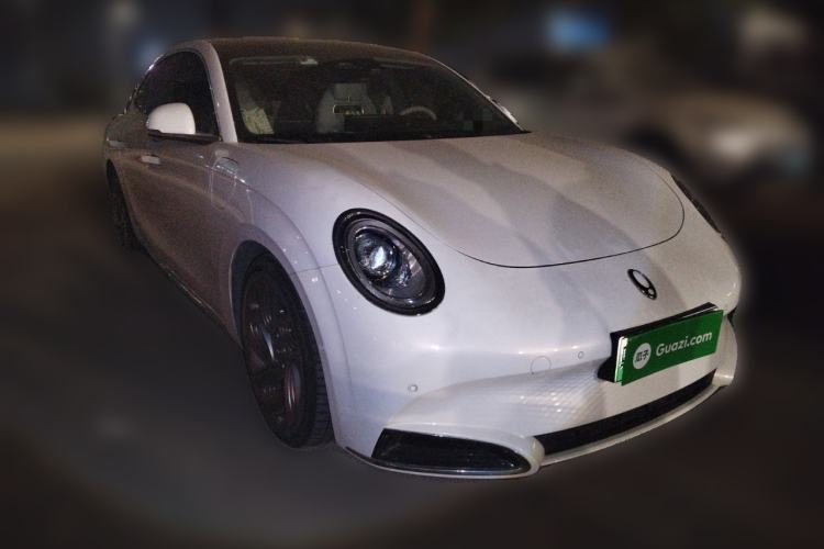 Used ORA Lightning Cat 2022 555 km Luxury Edition
