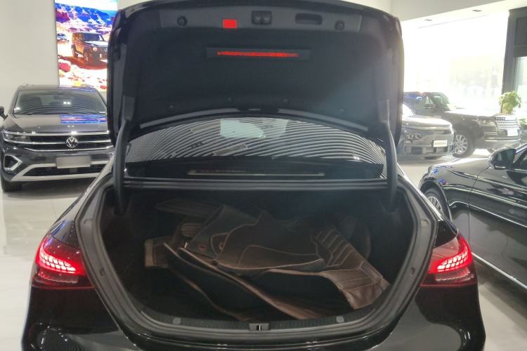 Used Mercedes-Benz E-Class 2021 E 300 L Stylish Model
