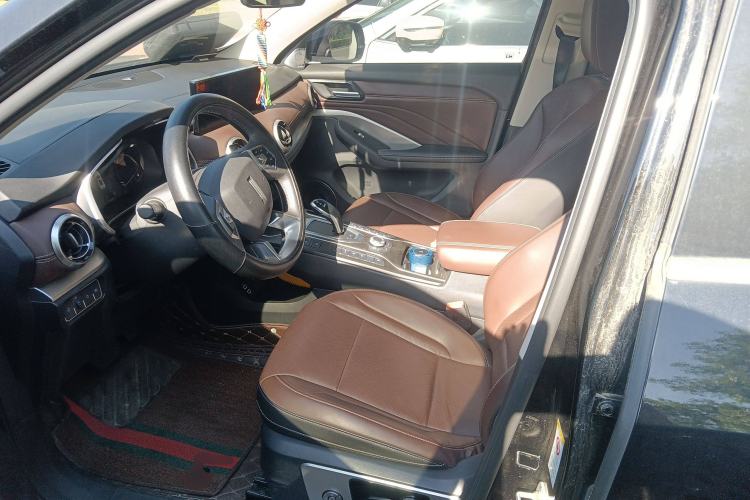 Used Wey VV6 2021 2.0T Two-Wheel Drive Smart Plus