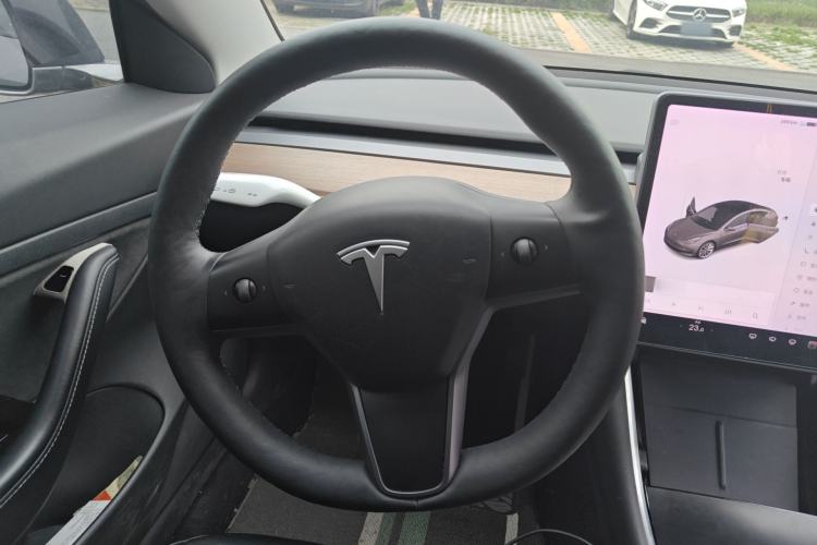 Used Tesla Model 3 2020 Long-Range Rear-Wheel-Drive Version