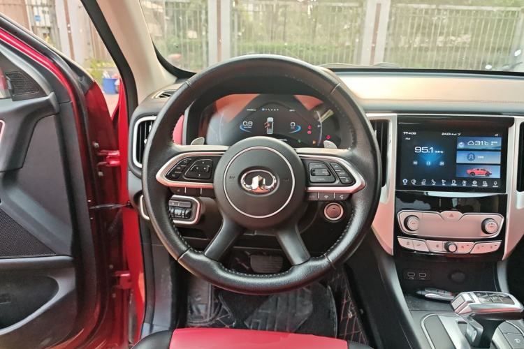 Used Great Wall Poer 2020 2.0T Off-Road Edition Automatic Diesel 4x4 High-End Version GW4D20M Steering Wheel
