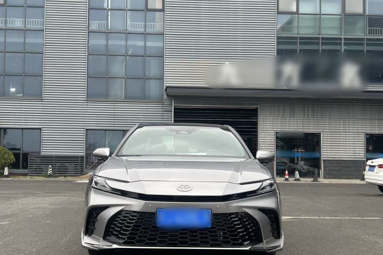 Used Toyota Camry 2026 Model Dual-Engine 2.0HXS Sport Plus Edition
