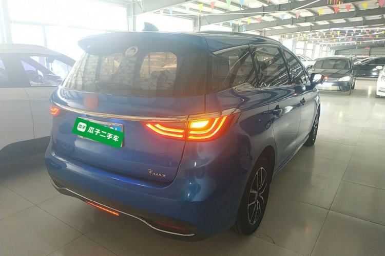 Used BYD Song MAX 2017 1.5T Automatic Smart Connect Elite 7-Seater
