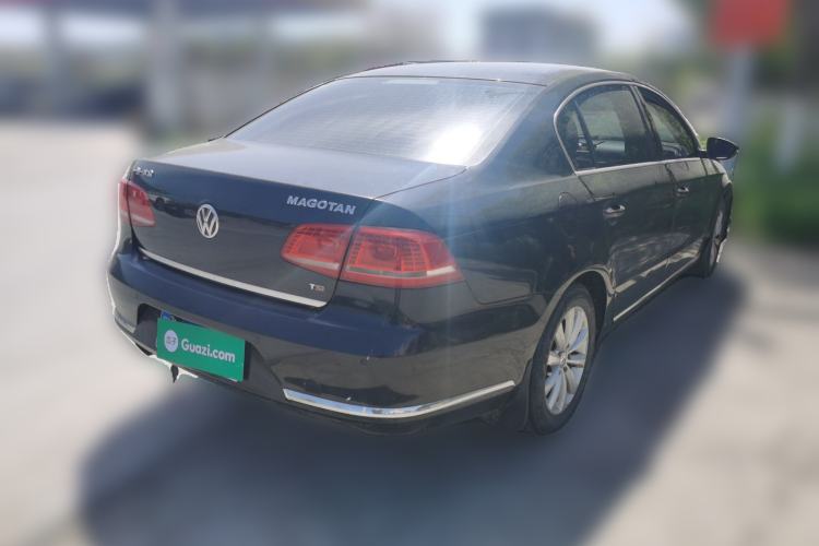 Used Volkswagen Magotan 2012 Revised Version 1.8TSI Leading Edition Rear Right 45 Deg