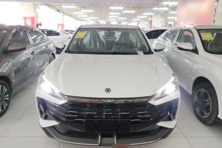 Used Dongfeng Aeolus Yixuan 2026 1.5L Automatic Luxury Edition
