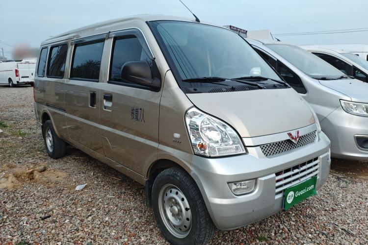 Used Wuling Rongguang 2020 1.5L Extended Basic Version China VI Standard L3C Front Right 45 Deg