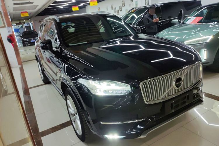 Used Volvo XC90 2018 T6 Zhiyi Edition 7-Seater
