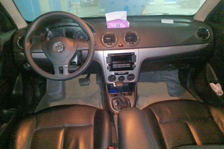 Used Volkswagen Lavida 2011 1.6L Automatic Premium Edition
