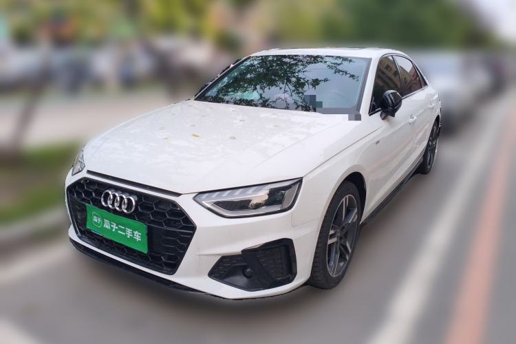 Used Audi A4L 2022 40 TFSI Luxury Dynamic Model