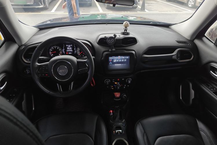 Used Jeep Renegade 2018 Connected Large Screen Version 180T Automatic High-Energy Edition