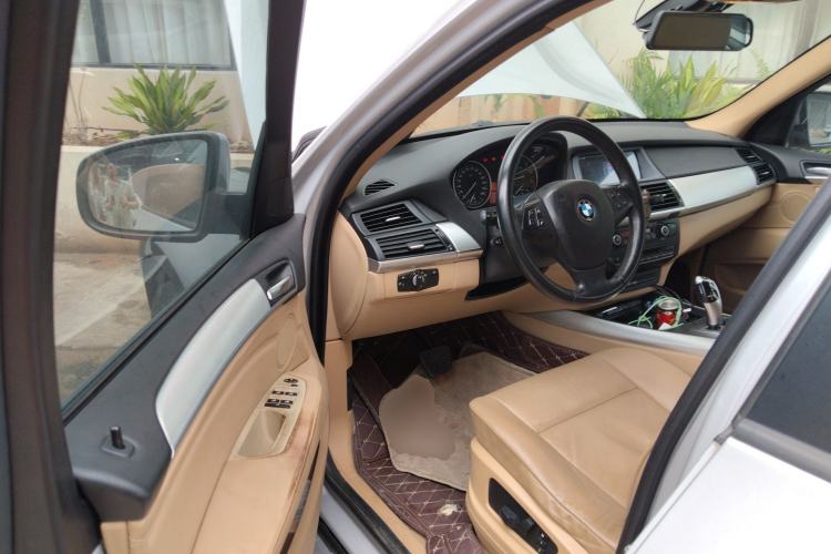 Used BMW X5 2009 xDrive30i Leading Model
