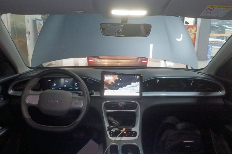 Used Geely Galaxy Geome 2025 310km Youth Edition
