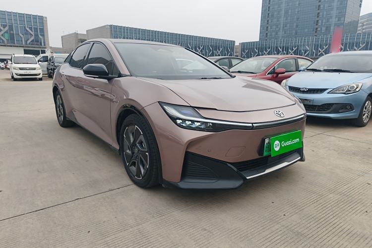 Used Toyota bZ3 2023 616 km Long-Range Premium