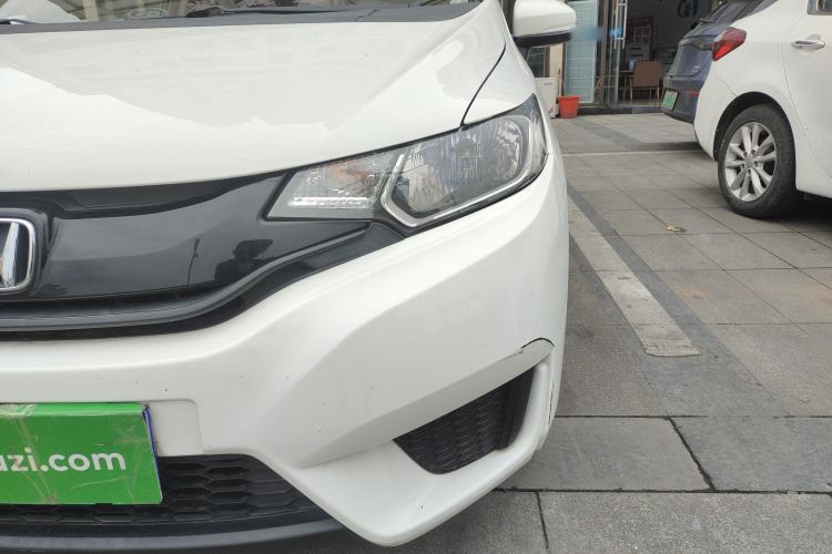 Used Honda Fit 2016 1.5L LXS CVT Comfort Sunroof Version
