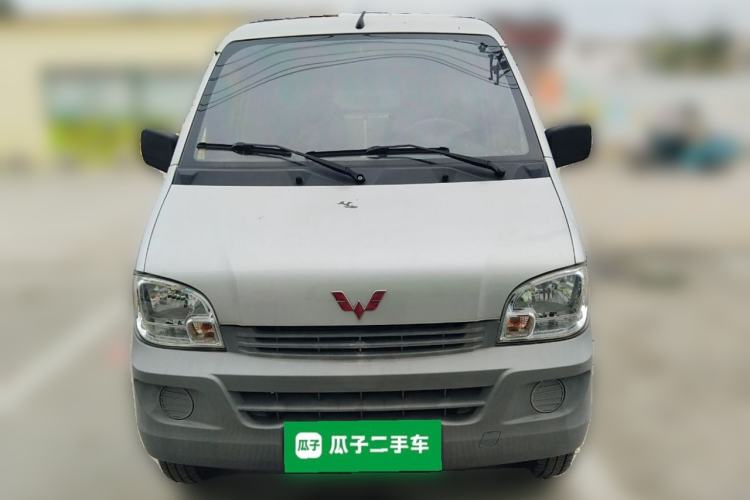 Used Wuling Zhiguang 2020 1.2L Van Utility Model China VI Emission Standard 2 Seats LSI
