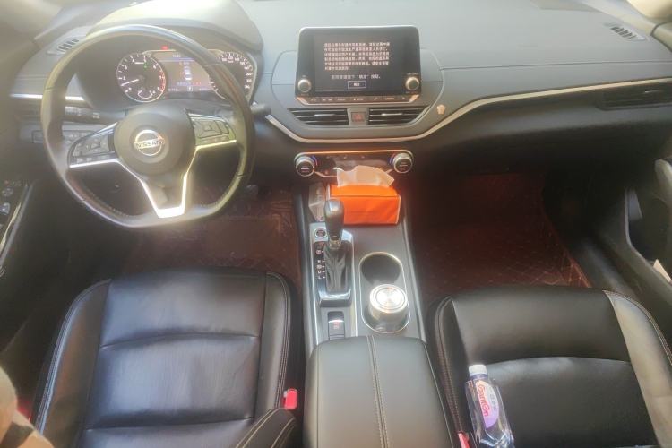 Used Nissan Teana 2019 2.0L XL Upper SmartDrive Version Center Console