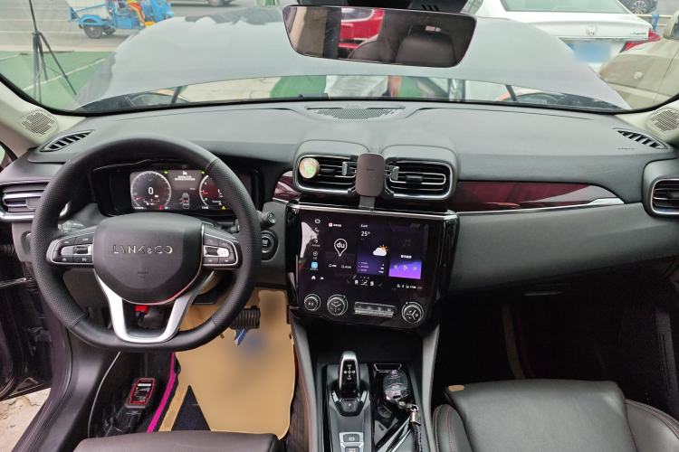 Used Lynk & Co 02 2019 High-Energy Edition 2.0T Automatic Two-Wheel Drive Shine Pro Edition China VI Standard