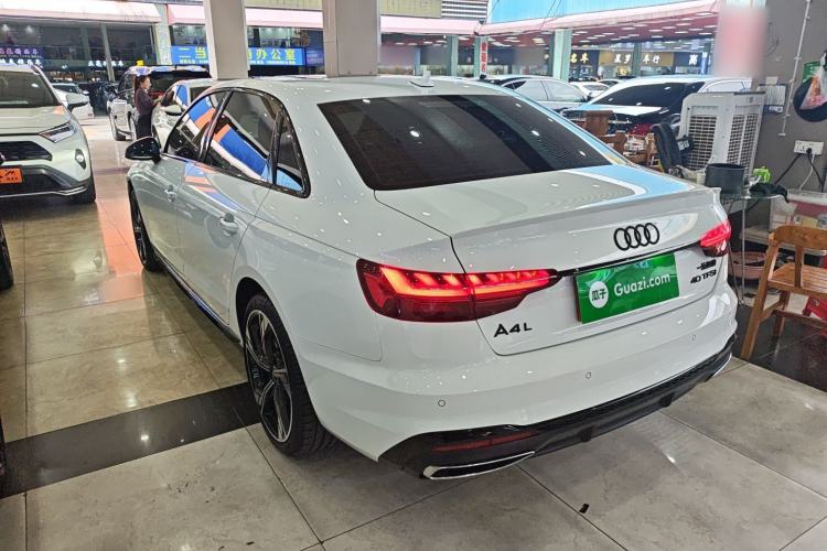 Used Audi A4L 2024 40 TFSI Luxury Dynamic Edition (Starry Night Version)
