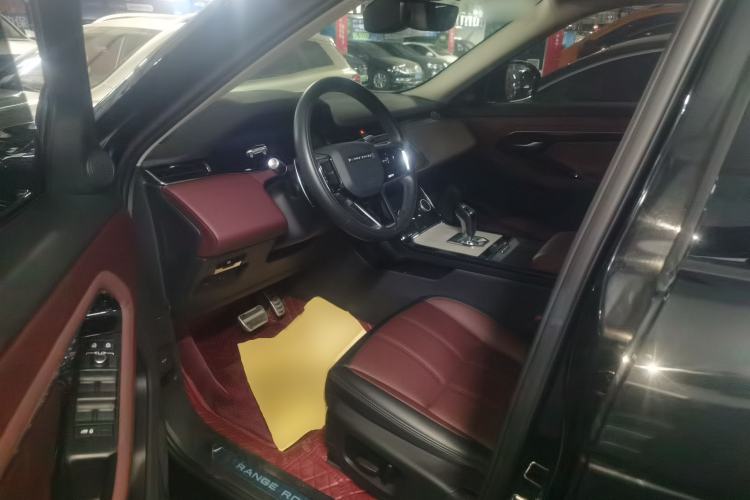 Used Land Rover Range Evoque 2021 Range Rover L 249 PS R-Dynamic SE Luxury Edition Left Front Seat