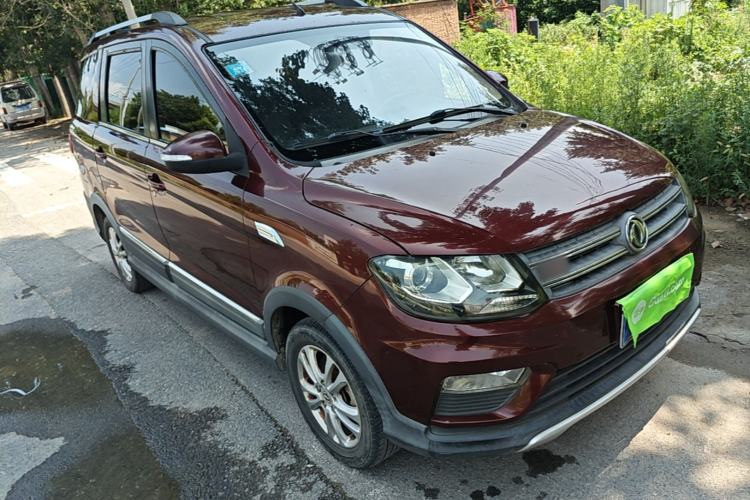 Used Dongfeng Fengon 370 2016 1.5L Manual Luxury 7-Seater

