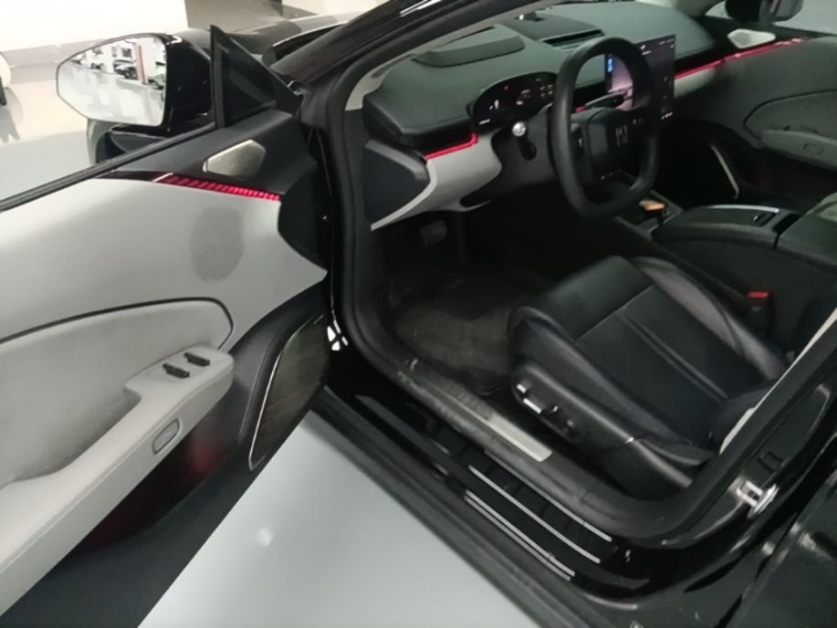 Zeekr 007 2024 Rear-Drive Intelligent Driving Version 100 kWh — снимка 18