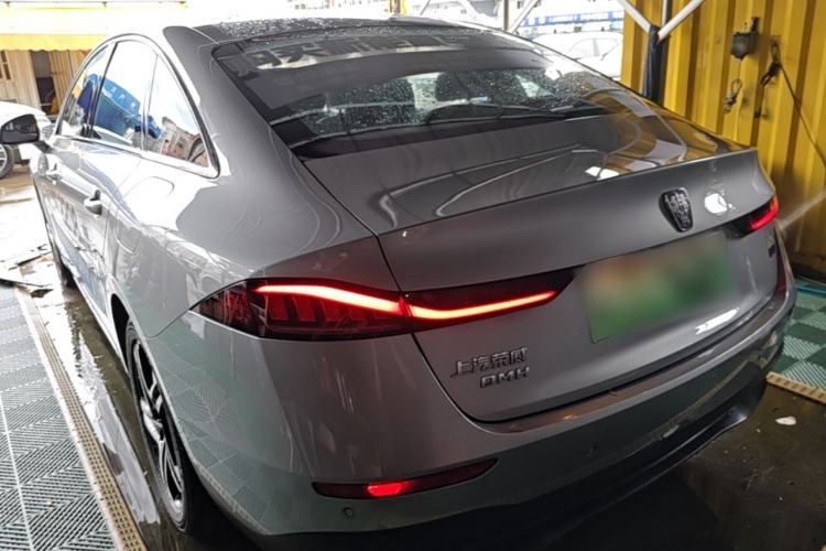 Used Roewe D7 2023 DMH 125km Flagship Edition
