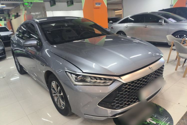 Used BYD Qin PLUS 2024 HONOR Edition DM-i 55KM Leading Model
