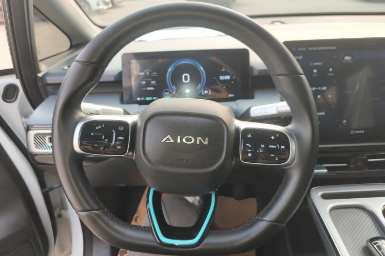 Used AION Y 2023 Plus 610 Enjoy Edition