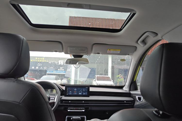 Used Wuling Alvez 2022 1.5L CVT Comfort Edition Headliner