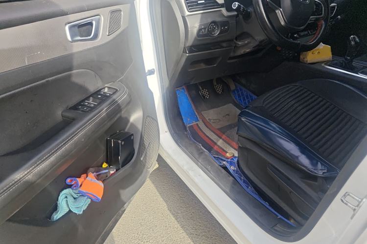 Used Cowin Xuanjie 2024 1.5L Manual Comfort Edition