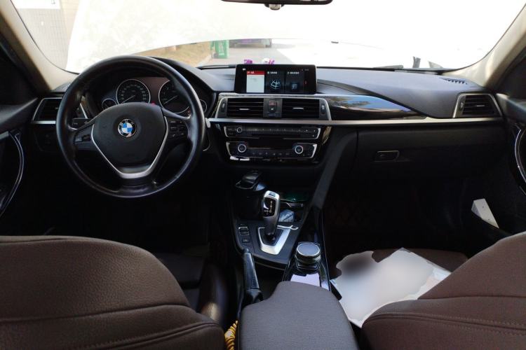 Used BMW 3 Series 2019 320Li Fashion Model
