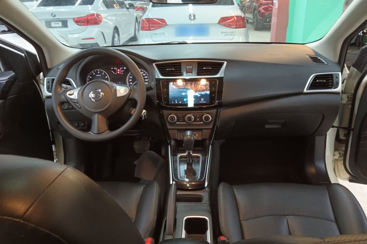 Used Nissan Sylphy 2021 Classic 1.6XL CVT Luxury Edition Center Console