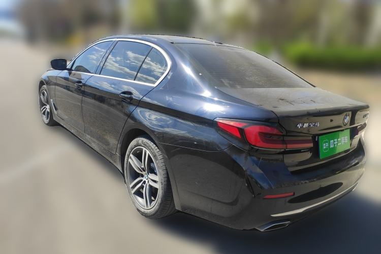 Used BMW 5 Series 2022 530Li Leading Luxury Package Rear Left 45 Deg