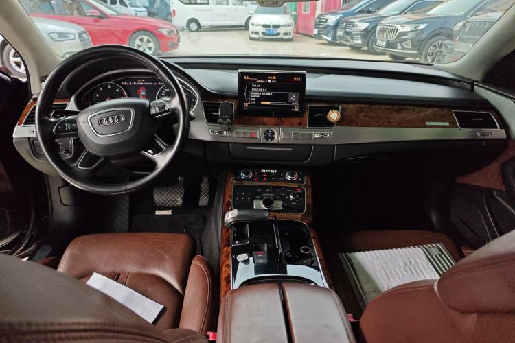 Used Audi A8 2011 A8L 3.0 TFSI quattro Luxury Edition (213kW) Center Console