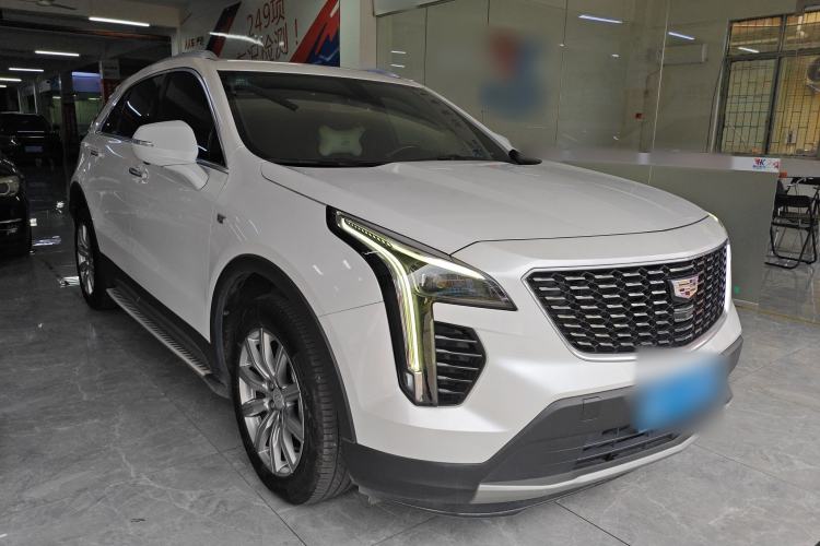 Used Cadillac XT4 2020 28T Two-Wheel-Drive Leading Version
