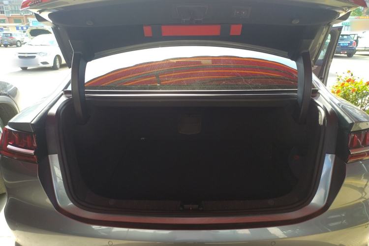 Used BYD Han 2020 DM Four-Wheel Drive Performance Edition Luxury Model Trunk