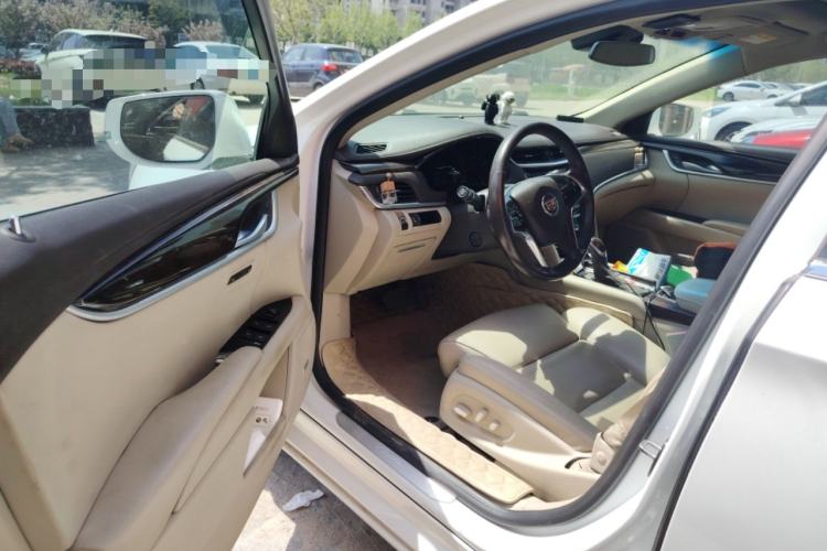 Used Cadillac XTS 2014 28T Luxury Model
