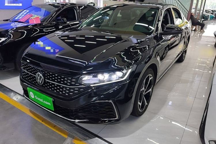 Used Volkswagen Passat 2023 Revised 330TSI Starry Elite Edition