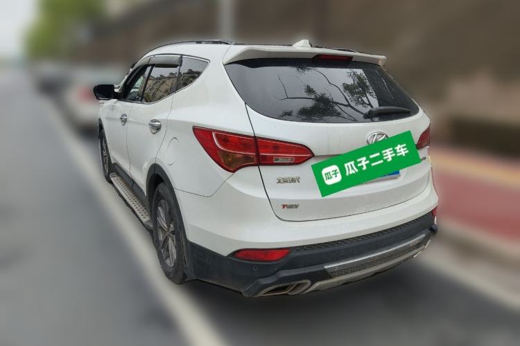 Used Hyundai Santa Fe 2015 2.0T Automatic Two-Wheel Drive Smart Version 5 Seats Rear Left 45 Deg