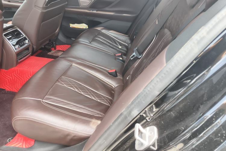 Used BMW 7 Series 2021 730Li Luxury Package Left Rear Seat