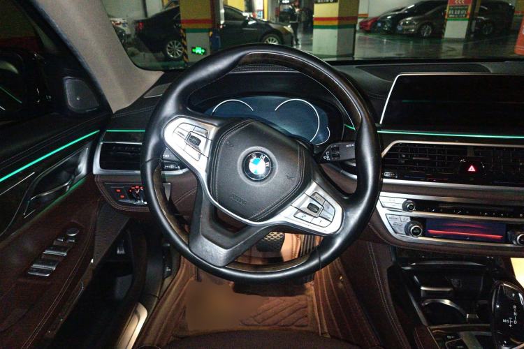 Used BMW 7 Series 2016 730Li Luxury Model
