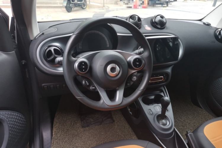 Used smart fortwo 2019 0.9T 66kW Hardtop Wind Power Edition China VI