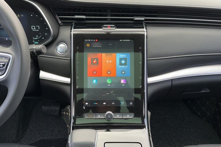 Used Roewe RX5 MAX 2019 300TGI Automatic 4G Connect Luxury Edition
