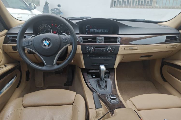 Used BMW 3 Series 2012 325i Luxury Edition