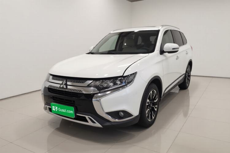 Used Mitsubishi Outlander 2020 2.4L 4x4 Zhi Xiang Edition 5 Seats