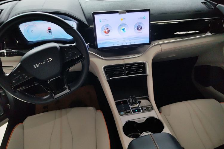 Used BYD Song PLUS New Energy 2023 Champion Edition DM-i 110KM Flagship Model
