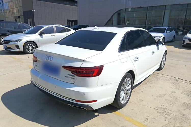 Used Audi A4L 2019 40 TFSI Ambition Version China V