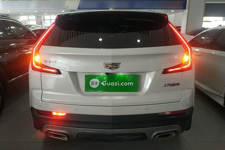 Used Cadillac XT4 2021 28T Two-Wheel Drive Leading Version
